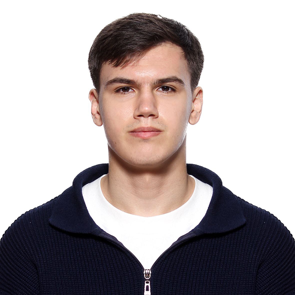 Артём - репетитор TopTutors.ru по скайпу или zoom